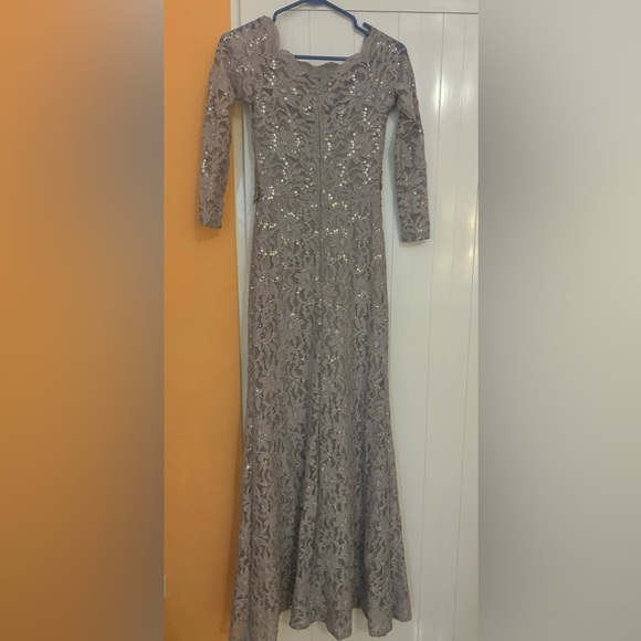 Gown Dress with rhinestones - Picture 4 of 7